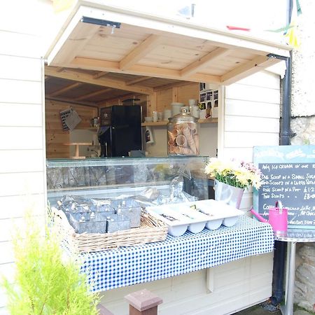 The Bull Inn West Tanfield Ρίπον Εξωτερικό φωτογραφία