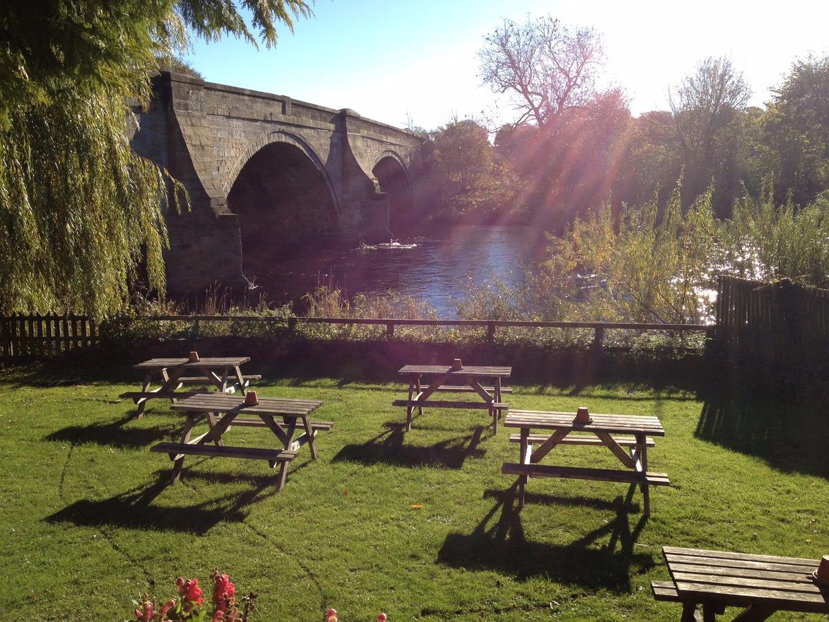 The Bull Inn West Tanfield Ρίπον Εξωτερικό φωτογραφία