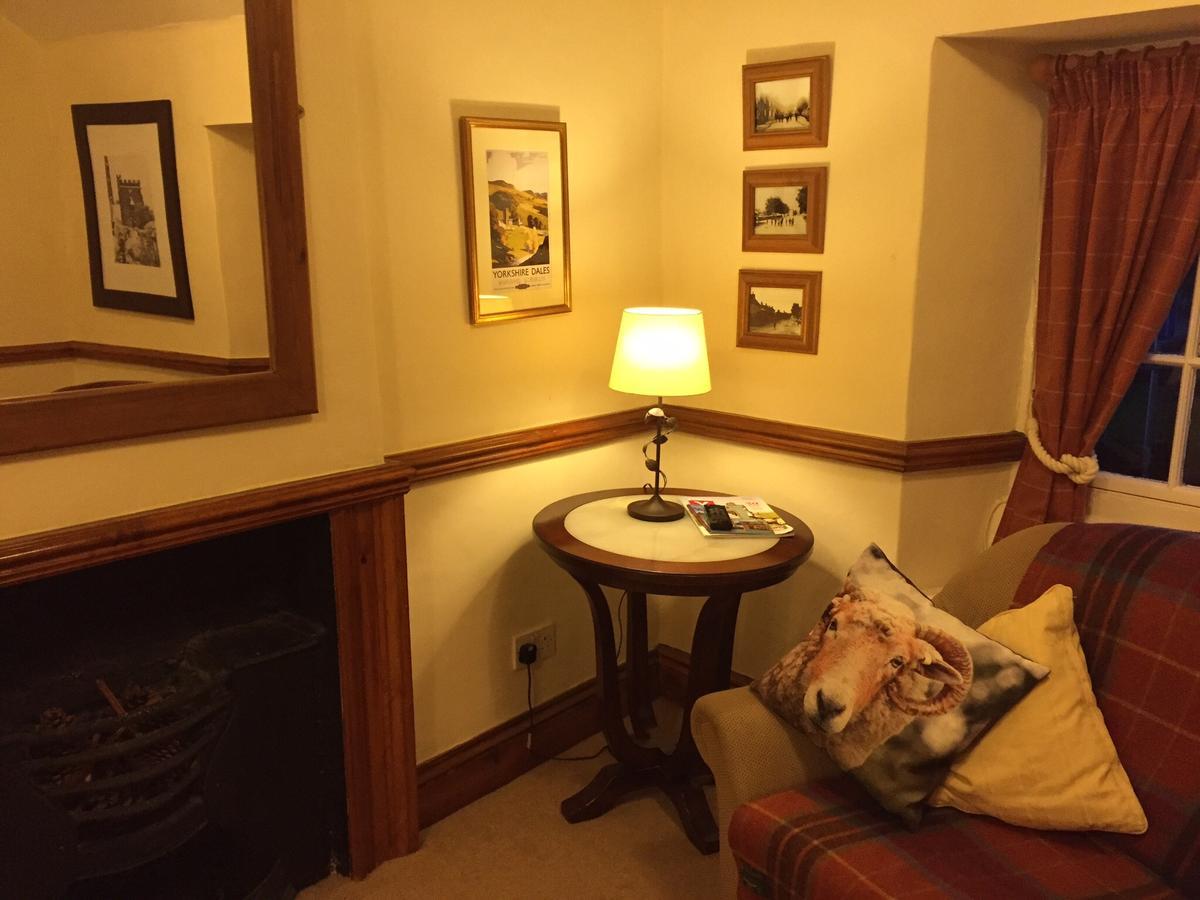 The Bull Inn West Tanfield Ρίπον Εξωτερικό φωτογραφία